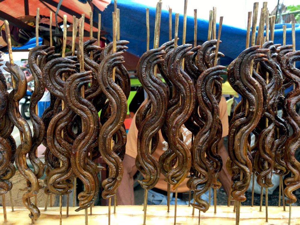BBQ's eel sticks in the Philippines 