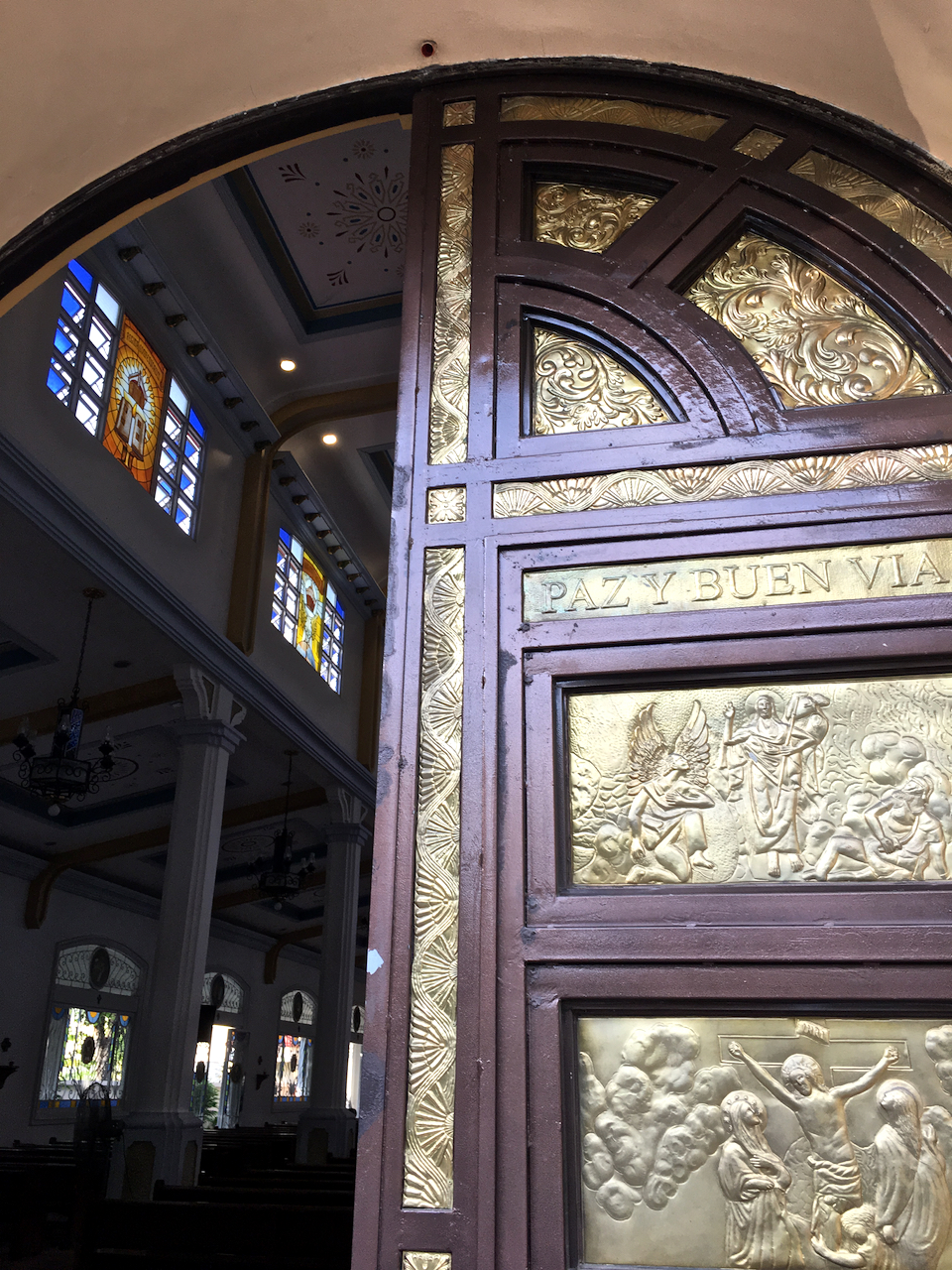entry to La Paz Cathedral