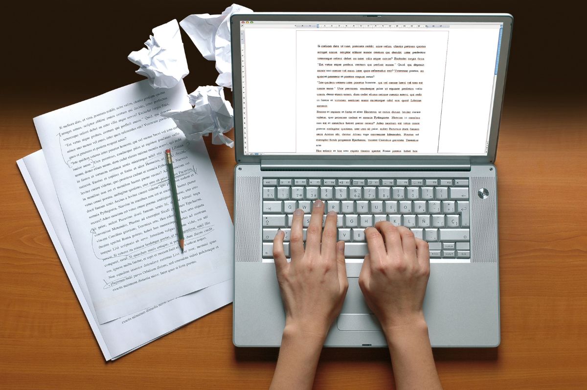 Essential Qualities of Successful Freelance Writers